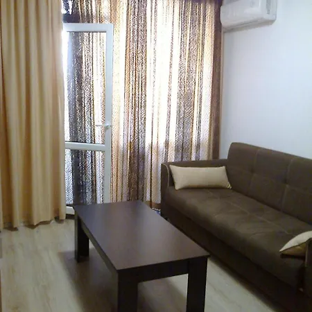 родина- Rey&mar * سفيتي فلاس